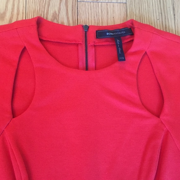 BCBG MaxAzria Bianka Cutout Zip-Back Peplum Top - Picture 8 of 8